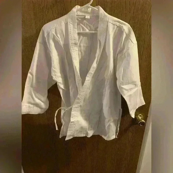 ATA Size 2, Taekwondo White Uniform, Never Worn - Picture 10 of 11